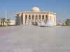 main_building4.jpg (15171 bytes)