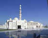 mosque.jpg (15215 bytes)